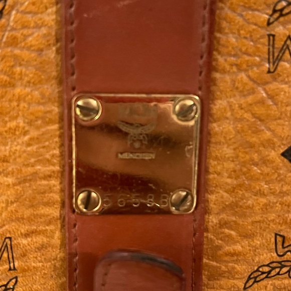 EUC MCM Vintage gorgeous handbag monogram labeled tan/ black - Picture 3 of 12